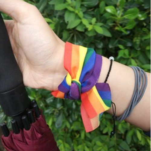 Wstążka w barwach PRIDE